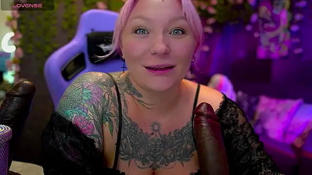 Snapshot of BlackedBarbie chatting on 17, 9, 2025 BlackedBarbie online show from 17, 9, 2025