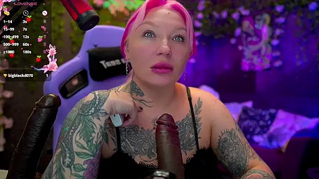 Snapshot of BlackedBarbie chatting on 27, 9, 2025 BlackedBarbie online show from 27, 9, 2025