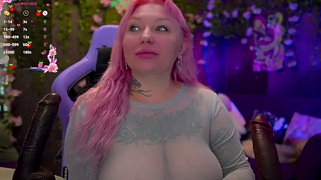 Snapshot of BlackedBarbie chatting on 11, 10, 2025 BlackedBarbie online show from 11, 10, 2025