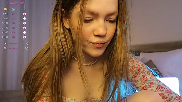 sinfulsmile  online show from 13, 3, 2025