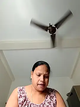 Snapshot of Arohi35 chatting on 16, 9, 2025 Arohi35 online show from 16, 9, 2025