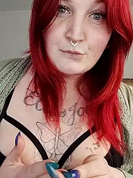 TiffiChantiT2 online show from 10, 3, 2025