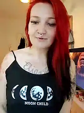 TiffiChantiT2 online show from 5, 8, 2026