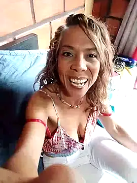 Snapshot of Lady_Lolla11 chatting on 5, 10, 2025 Lady Lolla11 online show from 5, 10, 2025