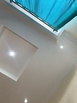 Snapshot of Ivelleee_ chatting on 5, 1, 2026 Ivelleee online show from 5, 1, 2026