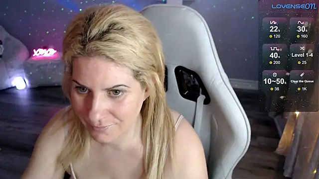 BellaStar84 online show from 3, 2, 2026