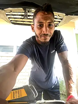 Snapshot of Foxdaguy chatting on 20, 9, 2025 Foxdaguy online show from 20, 9, 2025