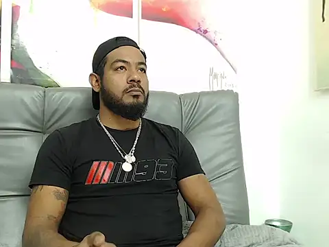 BladeFoxxx1 online show from 22, 11, 2025