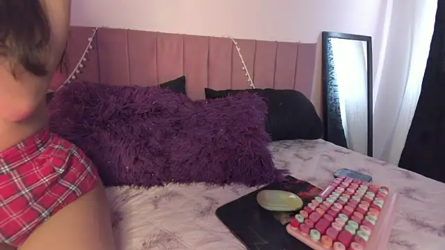 Snapshot of kitty-kryss chatting on 2, 2, 2026 kitty-kryss online show from 2, 2, 2026