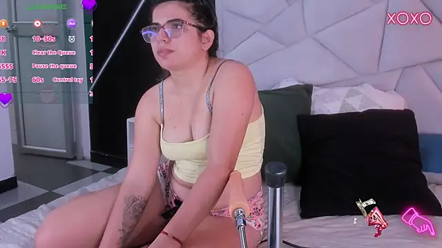 JulietSofia online show from 4, 2, 2026