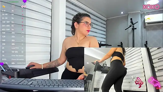 Snapshot of JulietSofia chatting on 12, 3, 2026 JulietSofia online show from 12, 3, 2026