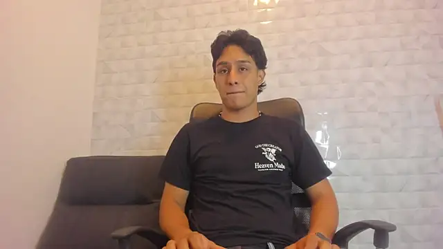 Stone grey1  online show from 16, 3, 2025