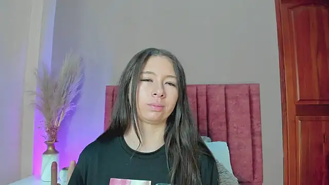 BeckyVidal online show from 7, 11, 2025