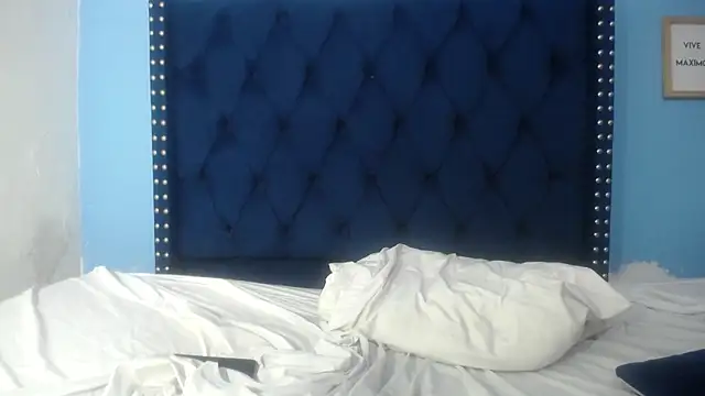 goldenn ass1 online show from 13, 1, 2026