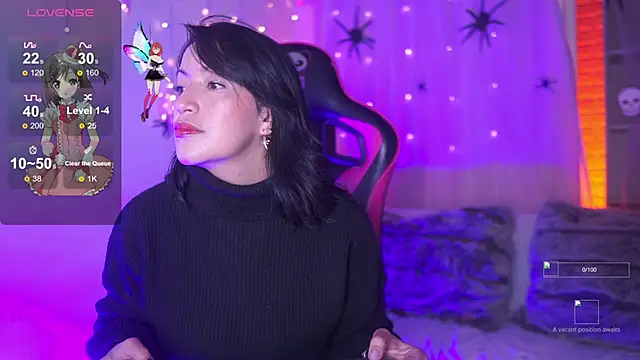 Madison Mayer online show from 28, 10, 2025