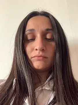 luci brecman online show from 8, 6, 2026