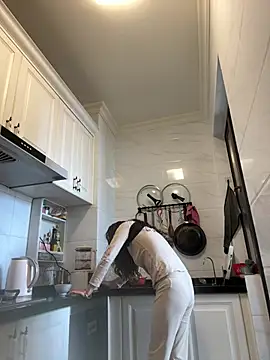 aa520uv online show from 28, 3, 2026