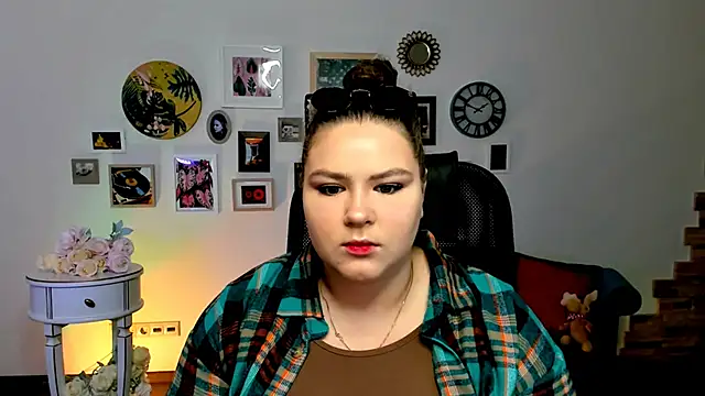 FlorenceAnderson online show from 22, 3, 2025