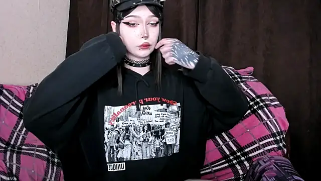 amelia mays xx online show from 9, 4, 2026