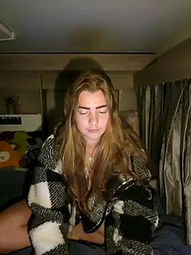 Snapshot of Amesthyst_destiny chatting on 15, 10, 2025 Amesthyst destiny online show from 15, 10, 2025