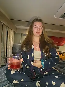 Snapshot of Amesthyst_destiny chatting on 19, 10, 2025 Amesthyst destiny online show from 19, 10, 2025