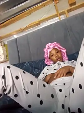 Hotytoty26 online show from 18, 12, 2025