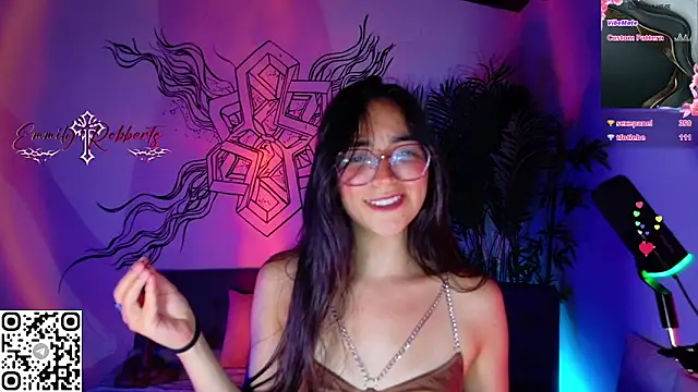 Snapshot of Emmi_Roberts chatting on 16, 5, 2026 Emmi Roberts online show from 16, 5, 2026