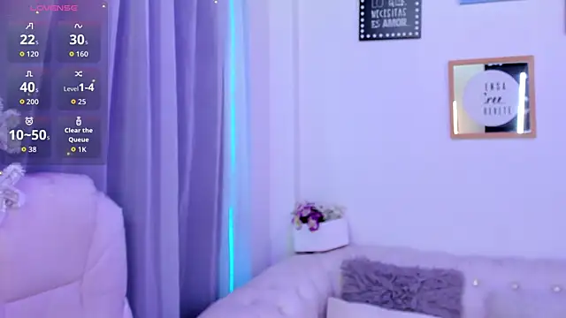 Pretty Johnson  online show from 22, 12, 2025