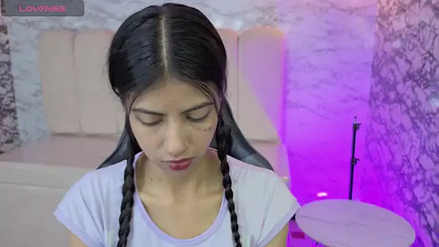 Snapshot of _Kitty_v chatting on 11, 2, 2026 Kitty v online show from 11, 2, 2026