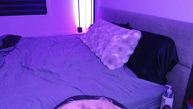 margot robbie7 online show from 17, 4, 2026