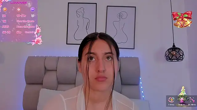 Hanna Evans   online show from 3, 12, 2025