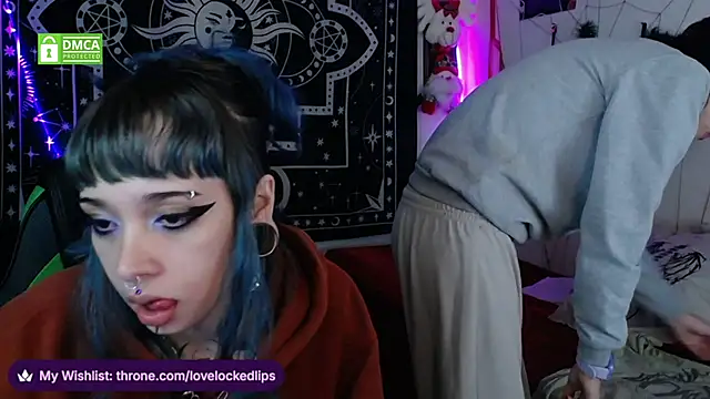 lovelockedlips online show from 21, 12, 2025