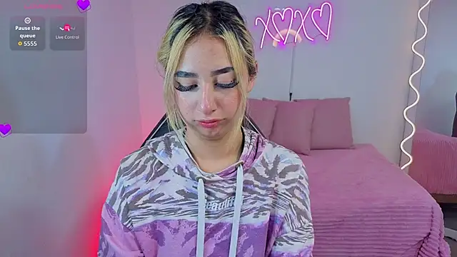 Malory tay1 online show from 30, 9, 2025