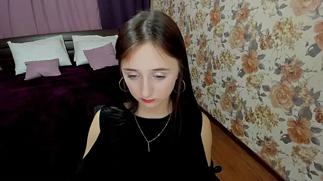 JulietMonli online show from 14, 9, 2025