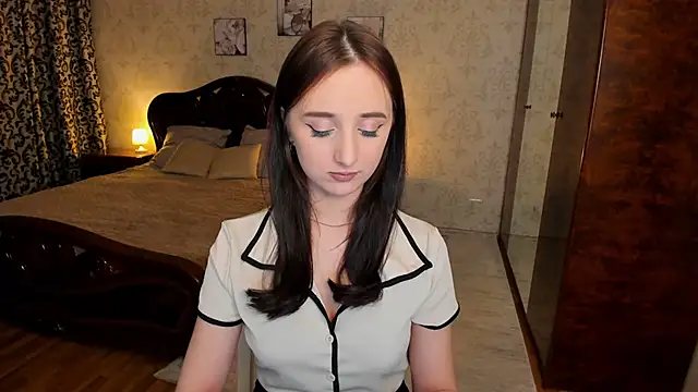 JulietMonli online show from 7, 2, 2026