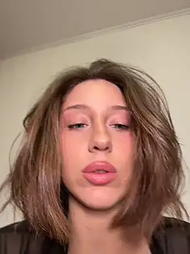 Snapshot of MiaaLoveeee chatting on 1, 3, 2026 MiaaLoveeee online show from 1, 3, 2026