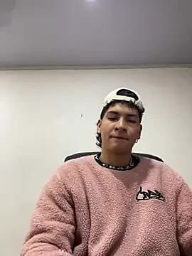 Jhojan twink online show from 14, 3, 2025