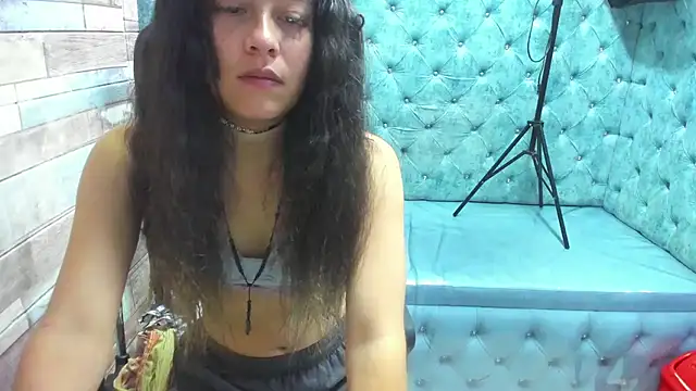 Lizeth Garcia online show from 18, 10, 2025