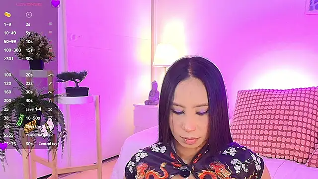 Valen ross  online show from 12, 2, 2026