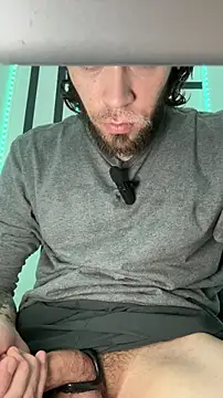 Snapshot of bwcizThrobbing chatting on 10, 1, 2026 bwcizThrobbing online show from 10, 1, 2026