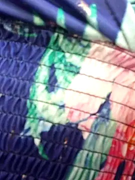 emiliemilf online show from 17, 4, 2026