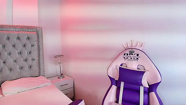 Lia adamsss online show from 16, 1, 2026