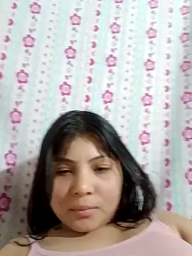 Snapshot of abby_roux chatting on 16, 10, 2025 abby roux online show from 16, 10, 2025