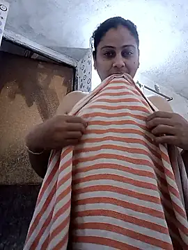 JENNIFERtamil online show from 18, 1, 2026