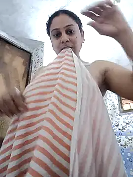 JENNIFERtamil online show from 9, 4, 2026