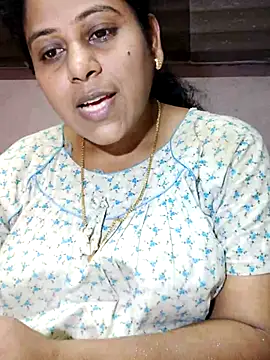 Snapshot of JENNIFERtamil chatting on 22, 5, 2026 JENNIFERtamil online show from 22, 5, 2026
