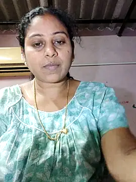 Snapshot of JENNIFERtamil chatting on 27, 5, 2026 JENNIFERtamil online show from 27, 5, 2026