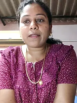Snapshot of JENNIFERtamil chatting on 28, 5, 2026 JENNIFERtamil online show from 28, 5, 2026