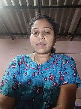 Snapshot of JENNIFERtamil chatting on 5, 6, 2026 JENNIFERtamil online show from 5, 6, 2026
