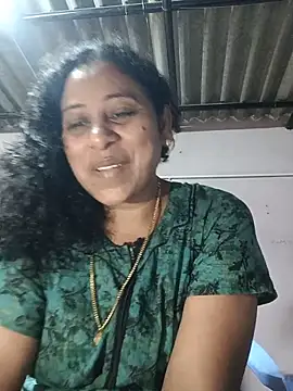 Snapshot of JENNIFERtamil chatting on 6, 6, 2026 JENNIFERtamil online show from 6, 6, 2026